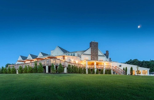 Gordonsville Apartamento | Beautiful 2BD condo in an equestrian themed resort with tons of activities for the family