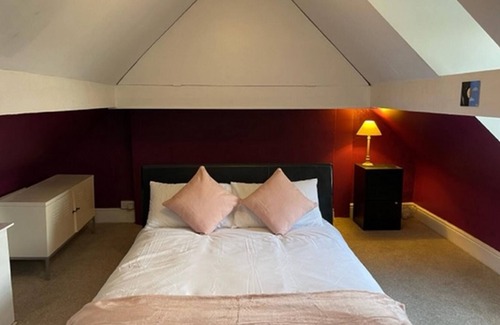 Bitton Casa | Beautiful 2BD Flat Outstanding Views Near Bath