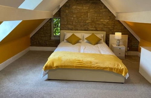 Bitton Casa | Beautiful 2BD Flat Outstanding Views Near Bath
