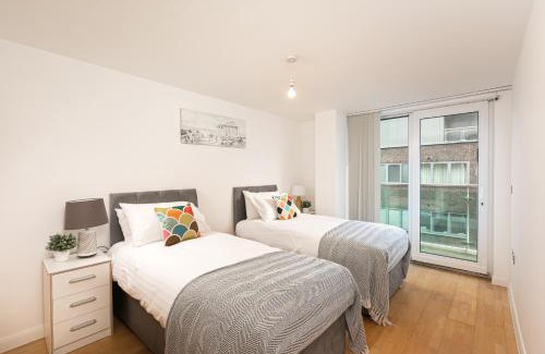 Oakleigh Apartamento | Beautiful 2Bed 2Bath Apartment 4Mins to Train Station with WiFi and Free Parking