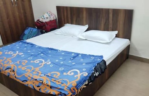 Vrindavan Apartamento | Beautiful 2bhk Appartment Near Famous Temples