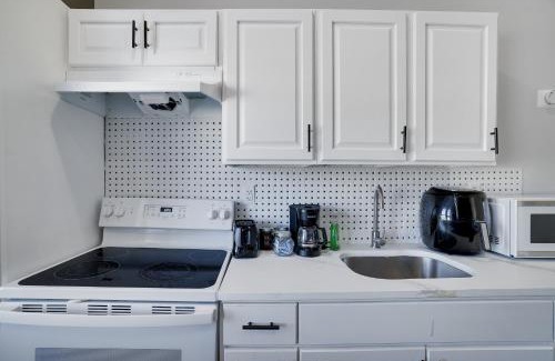 Weequahic Apartamento | Beautiful 2BR Home Near Penn Station