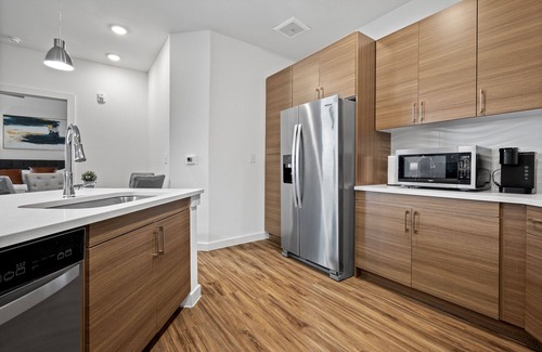 Riverside Apartamento | Beautiful 2BR in Riverside 2675