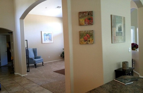 San Tan Valley Casa | Beautiful 3 1/2 bedroom home with office in San Tan Valley, AZ (many amenities!)