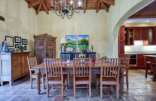Antigua Guatemala Casa | Beautiful 3-bedroom+ house in charming, colonial Antigua Guatemala