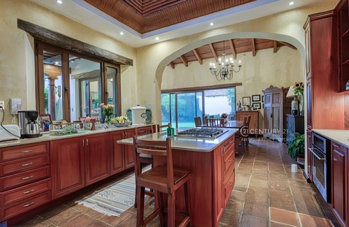 Antigua Guatemala Casa | Beautiful 3-bedroom+ house in charming, colonial Antigua Guatemala
