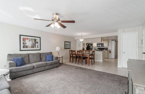 Royal Palm Bay Casa | Beautiful 3 bed 2 bath in Royal Palm - 8 guests