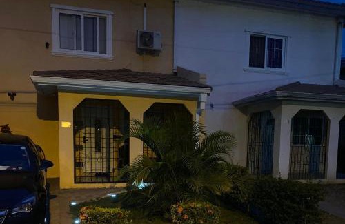 Portmore Casa | Beautiful 3-Bed House in Saint Catherine Portmore