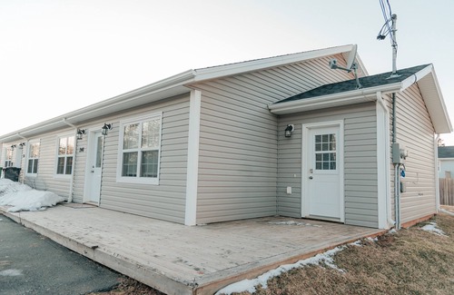 Charlottetown Casa | Beautiful 3 Bedroom house - 15 Mins away from Brackley Beach
