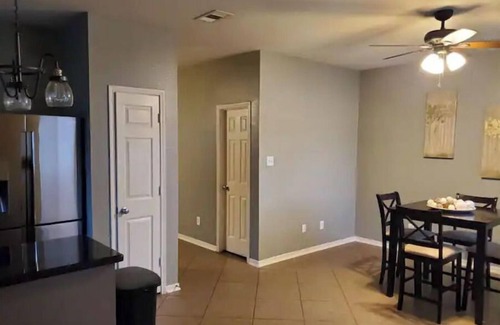 Lakeville Casa | *Beautiful 3-bedroom 2 story home great location.