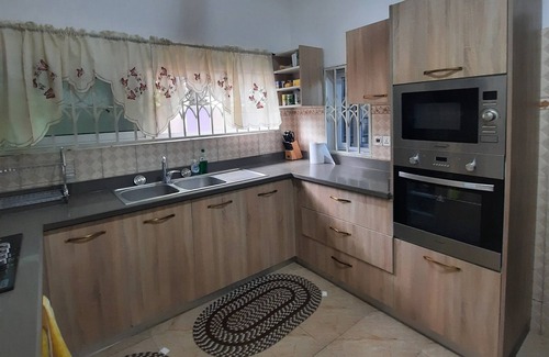 Osu Casa | Beautiful 3 bedroom house - Depot House Villa