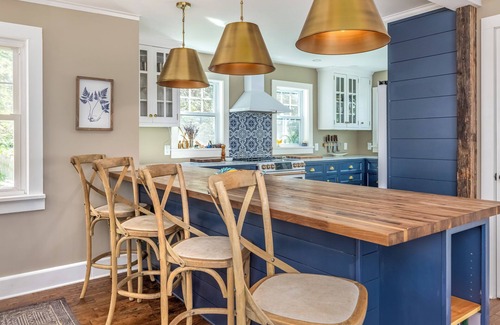 New Paltz Casa | Beautiful 3-bedroom house in New Paltz with AC, WiFi, SunDeck & Close to ALL