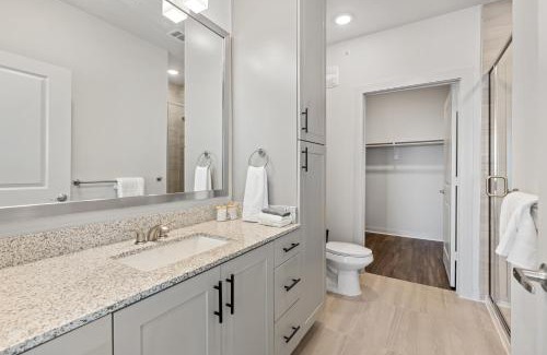 Windsor Park Apartamento | Beautiful 3 bedroom oasis close to downtown