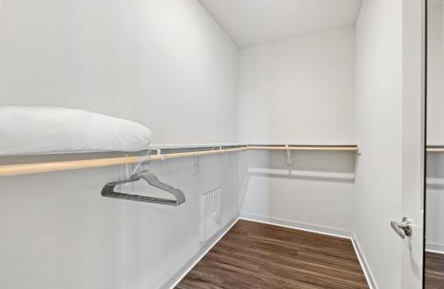 Windsor Park Apartamento | Beautiful 3 bedroom oasis close to downtown