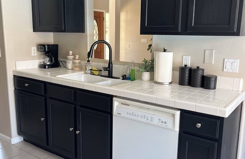 Pumpkin Center Casa | Beautiful 3-bedroom 2-baths with a pool and RV parking.