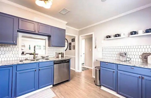 Greensboro Casa | Beautiful 3 Bedroom Townhouse