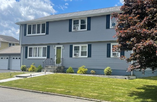 New Britain Casa | Beautiful 3-bedroom Only Minutes from West Hart, XL Center, Westfarms and More!