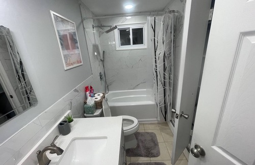 New Britain Casa | Beautiful 3-bedroom Only Minutes from West Hart, XL Center, Westfarms and More!