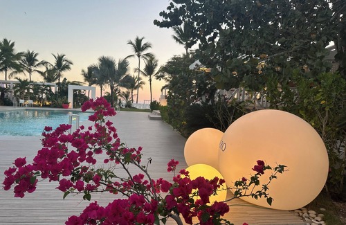 Dominicus Casa | Beautiful 3 BR Villa in Tracadero Beach Resort