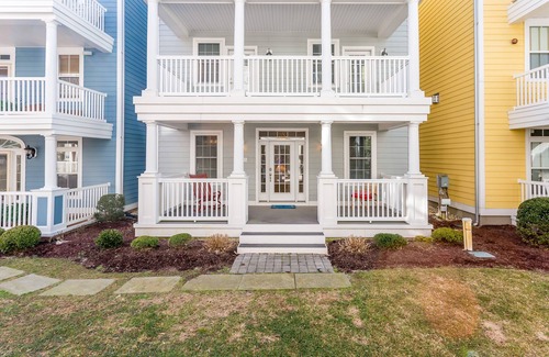 Fenwick Island Casa | Hermosa 3 pisos Ocean-Block Home For Rent