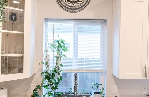 Sacramento Casa | Beautiful 3BR/2B Midtown Sac, Airport, Golden1 Center