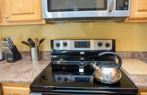 Kreole Apartamento | Beautiful 3BR 2BA / Full Kitchen / Balcony / W&D