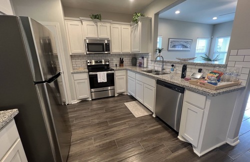 Edinburg Casa | Beautiful 3R-2B Home in Quiet Community