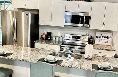 Poinciana Casa | Beautiful 4 bd house with pool