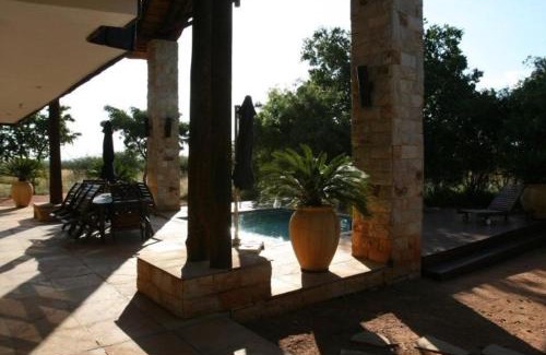 Leeupoort Casa | Beautiful 4-bedroom, 33 Zebula