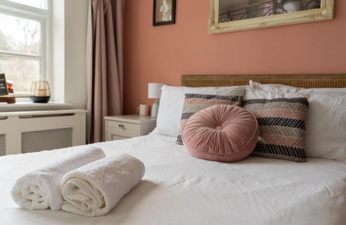 Sarratt Casa | Beautiful 4-Bedroom Cottage Pass the Keys