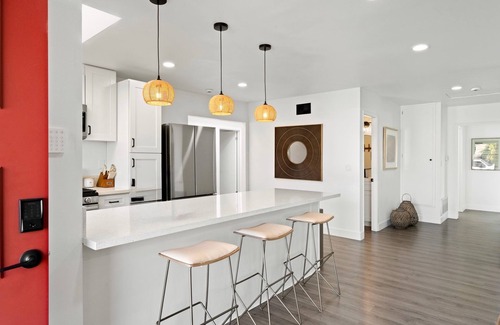 Lincoln Acres Casa | Beautiful 4-bedroom house with pool in Sunny San Diego