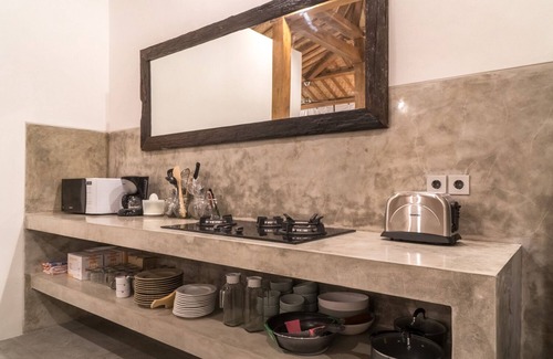 Petitenget Villa | Hermosa villa de 4 dormitorios en la plaza Seminyak
