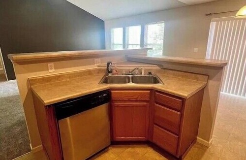 Waynesville Casa | beautiful 4b/3b house at "Fort Leonard Wood"