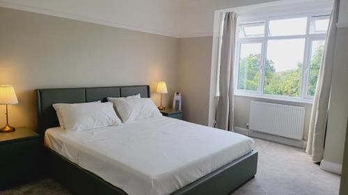 Ashburton Apartamento | Beautiful 4Bedroom 2Bath Wifi and Free Parking