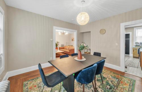 Springfield Casa | Beautiful 4BR 2 Bathroom House with Parking
