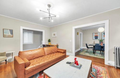 Springfield Casa | Beautiful 4BR 2 Bathroom House with Parking