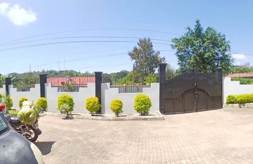 Arusha Casa | Beautiful 5-bedroom house in Arusha City Centre in a quite residential area.
