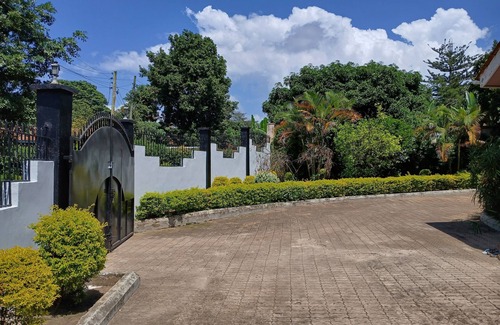 Arusha Casa | Beautiful 5-bedroom house in Arusha City Centre in a quite residential area.