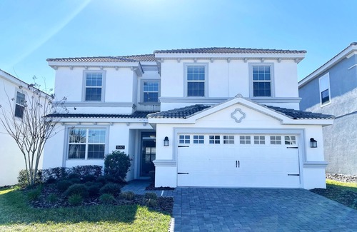 Davenport Casa | Beautiful 6Bd Pool Gm Spa Hm Champions Gate-1660MVD