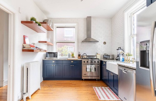 Uptown Casa | Hermosa mansión 9br con 5 espacios de estacionamiento. ¡Camina al campo de Wrigley y al lago Michigan!