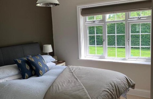 Maresfield Casa | Beautiful 7 bedroom Country House Sleeps 15