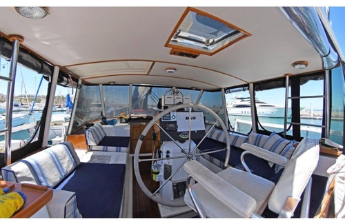 La Paz Alquiler De Eote | Beautiful 72 foot sailing yacht. Explore the Sea of Cortez in style.
