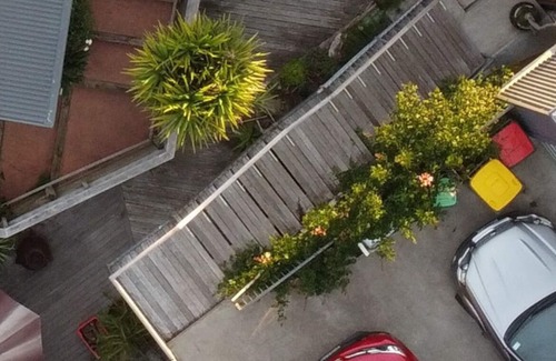 Christchurch Apartamento | Beautiful 80 m sq, 2-bedroom apartment, with stunning views over the Pacific.