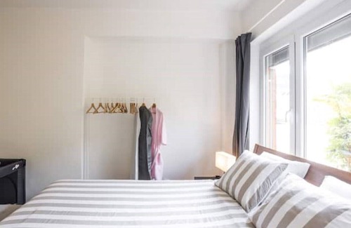 Stresovice Apartamento | HERMOSO DEPARTAMENTO CERCA DEL CASTILLO DE PRAGA