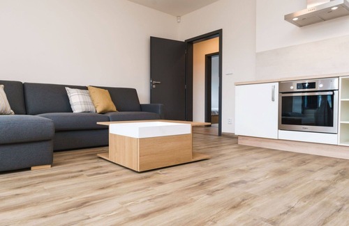 Loucna Pod Klinovcem Apartamento | Acogedor apartamento para 6 personas con WIFI, TV, balcón y aparcamiento