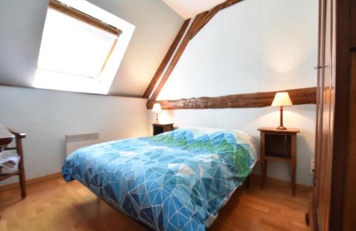 Chantenay-Saint-Imbert Casa | Beautiful authentic holiday home with pool