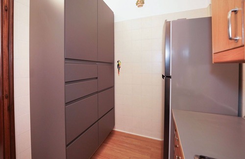 Porto Valtravaglia Apartamento | Hermoso apartamento para 6 personas con piscina, WIFI, TV, terraza y aparcamiento