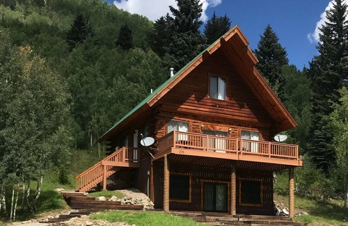 Rico Cabina | Beautiful alpine cabin with balcony near Telluride, Co