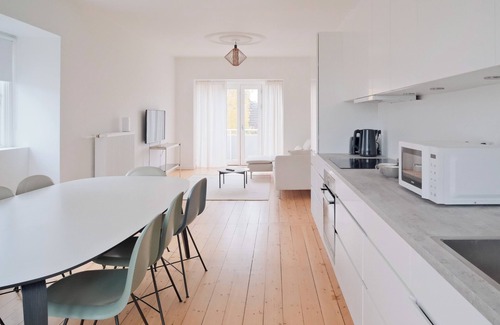 Hellerup Apartamento | Beautiful and bright 4-bedroom apartment - 51