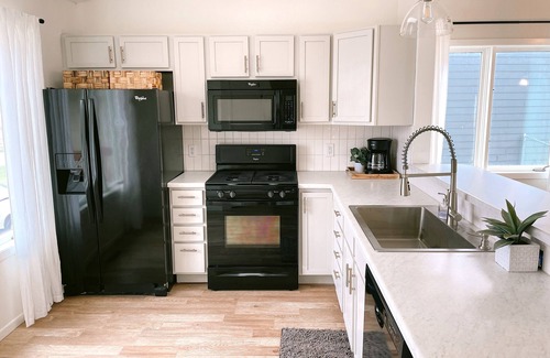 Rapid City Casa | Beautiful And Cozy 3 Bedroom home in the heart of R.C.!